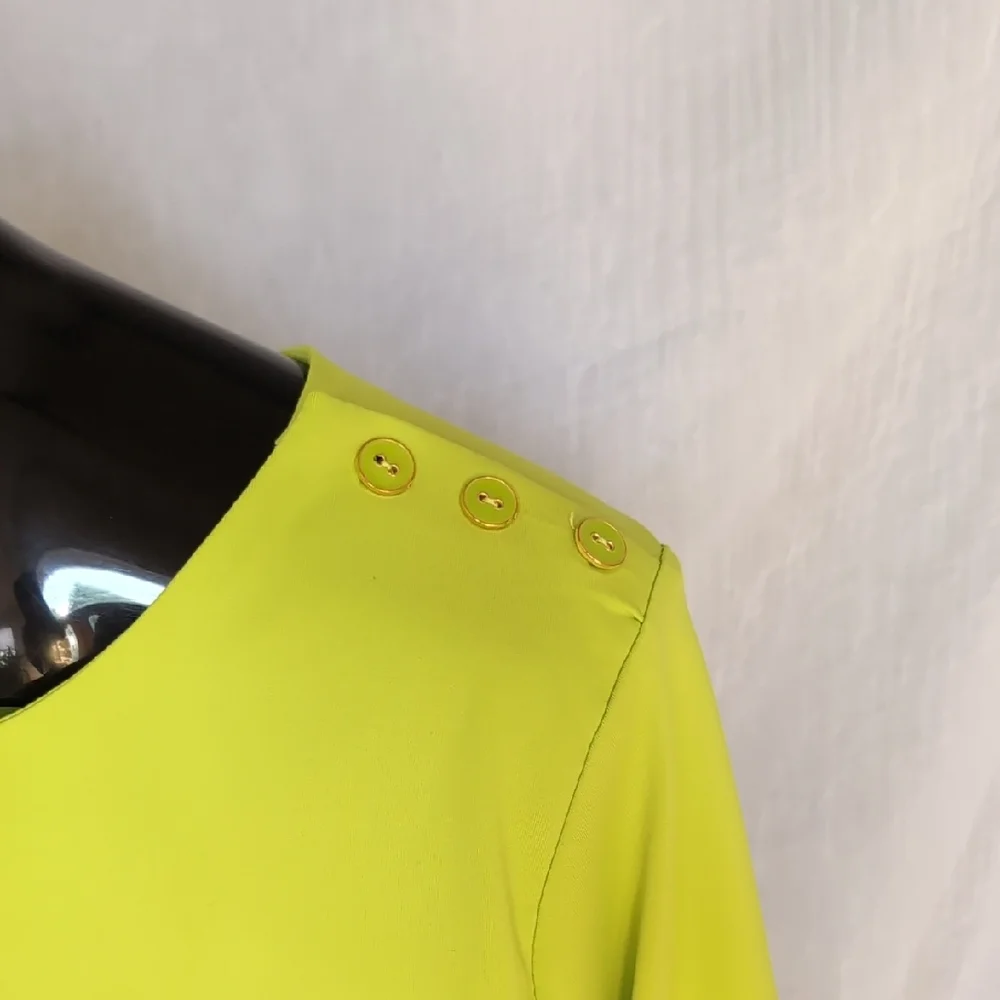 Peck & Peck Yellow, Green and Coral Blouses Classic Knit Tops - Picture 12 of 13